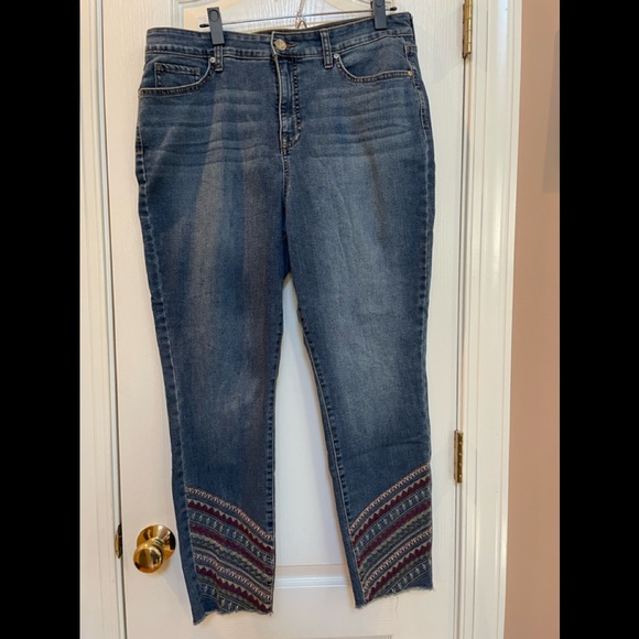 Style & Co. Jeans Style Co Size 4 Curvy Ankle Jeans With
